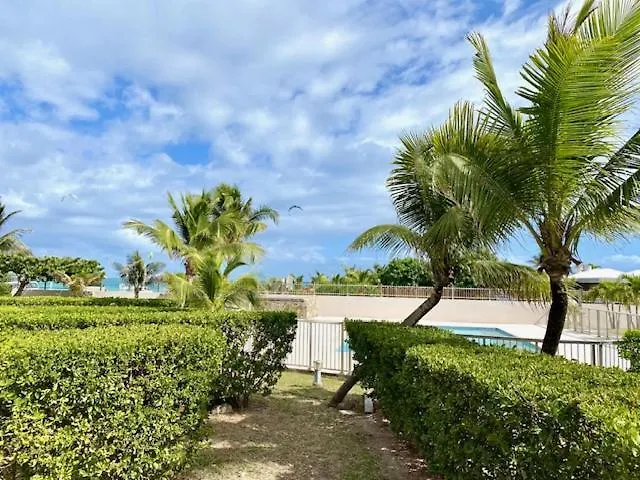 Apartment Appartement T3, Orient Bay
